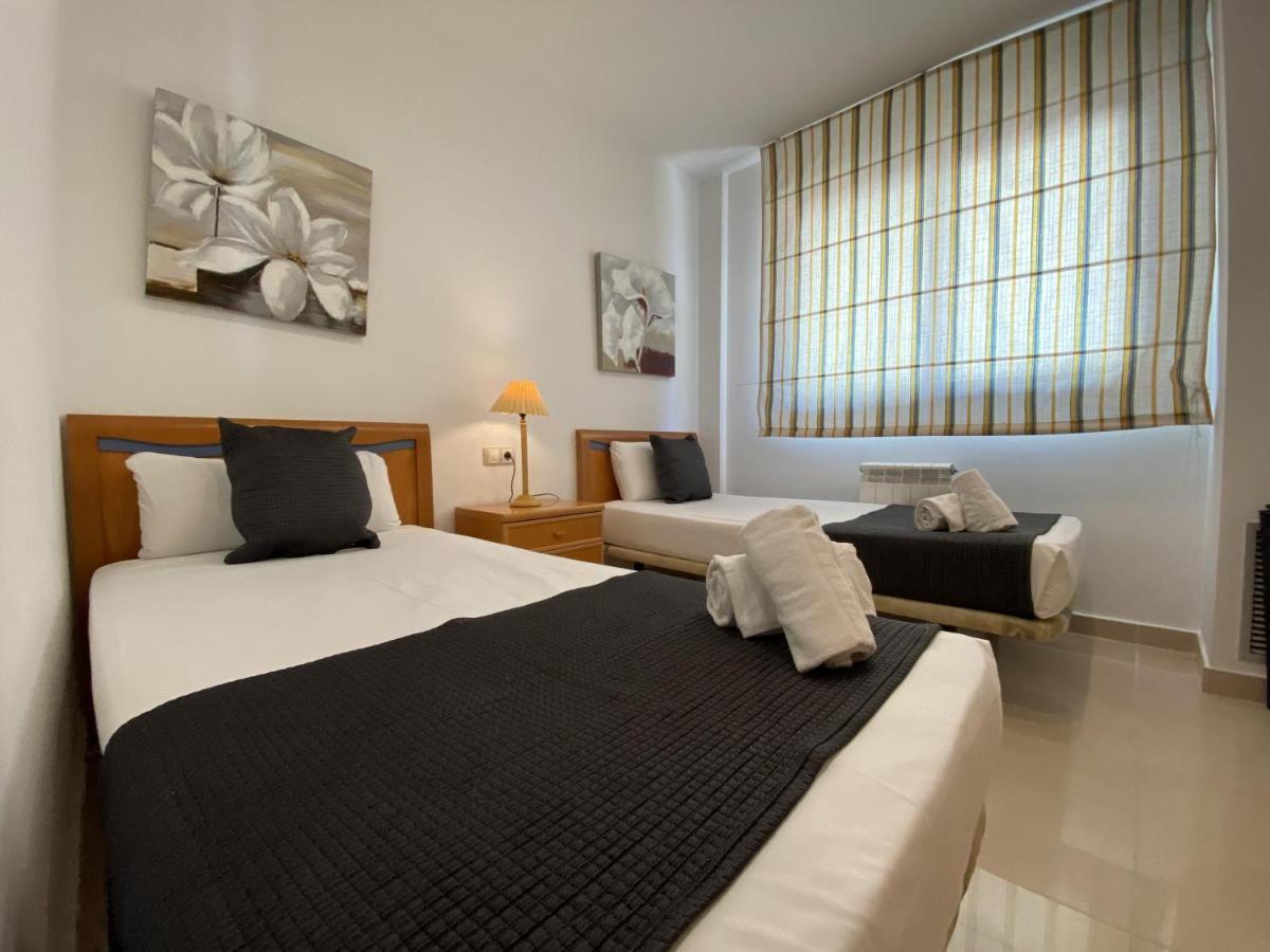 For A Stay Les Ones Salou Exterior photo